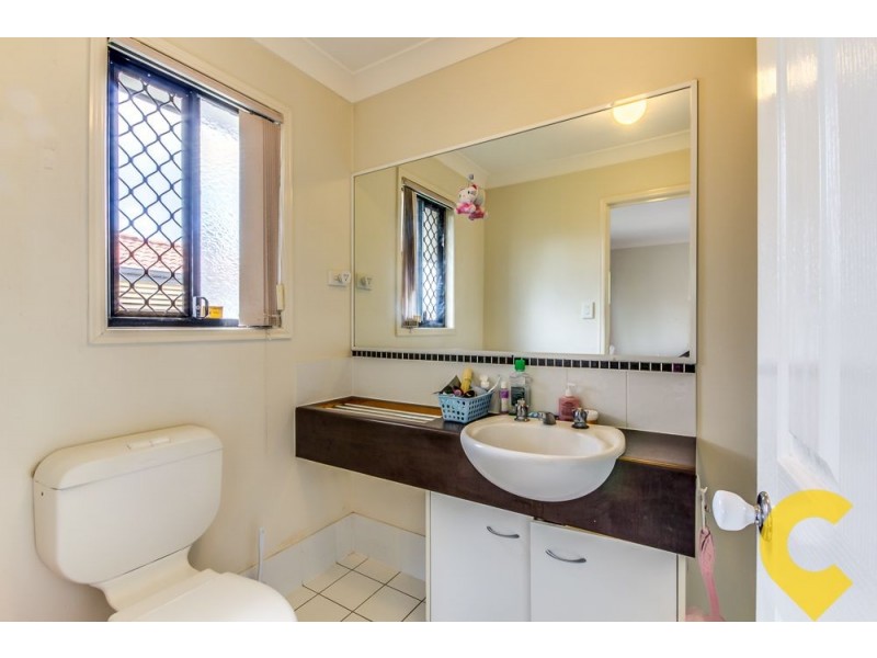 9/7 Nev Close, Wishart QLD 4122