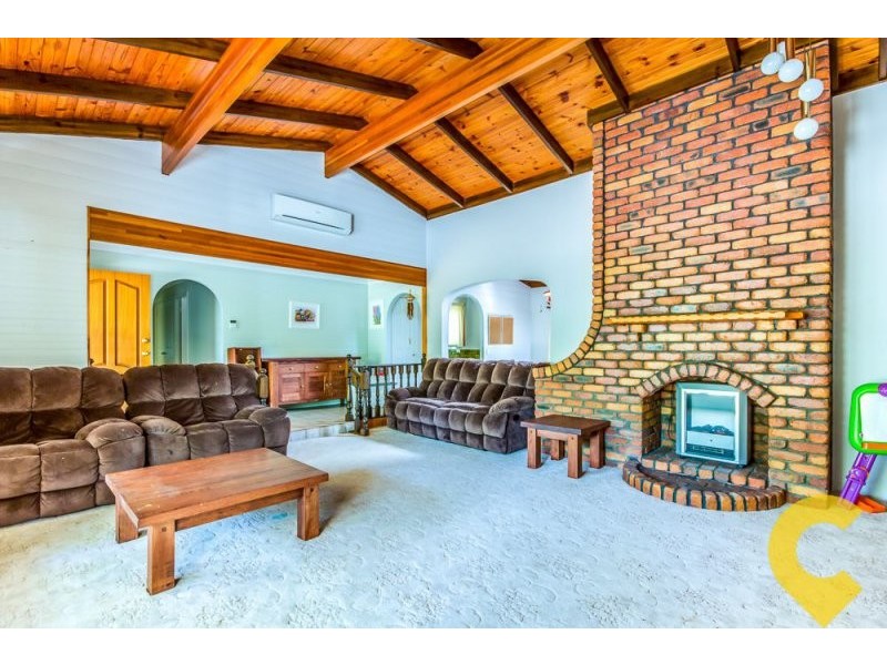 36 Crest Road, Greenbank QLD 4124