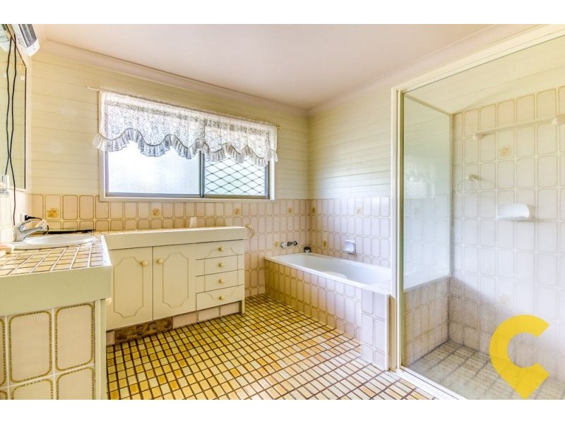 36 Crest Road, Greenbank QLD 4124