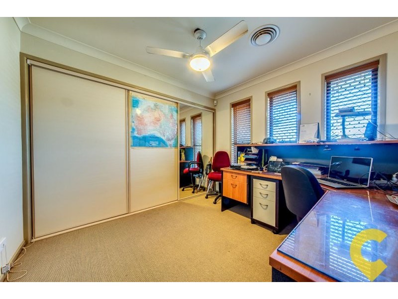 7 Kitching Court, Collingwood Park QLD 4301