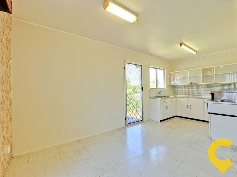185 Station Road, Woodridge QLD 4114