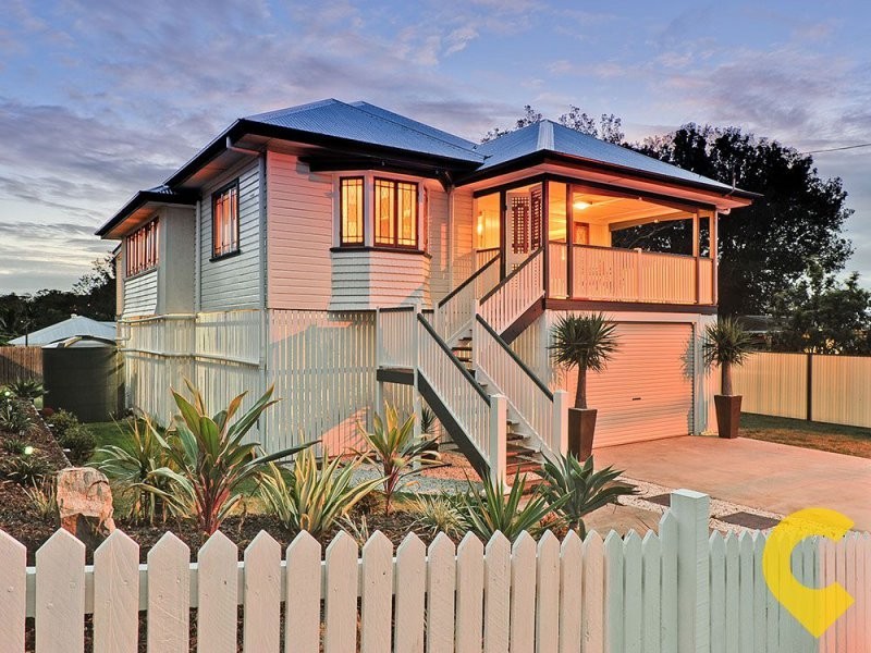 9 Kurts Street, Holland Park West QLD 4121