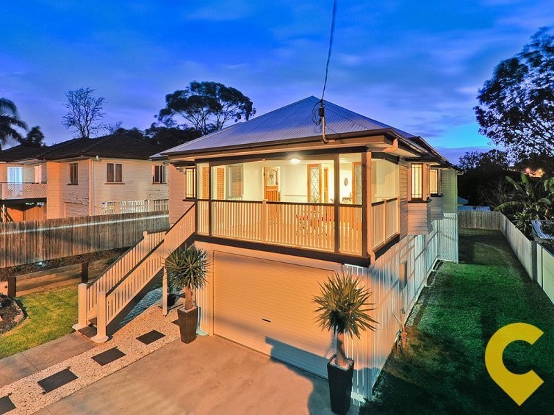 9 Kurts Street, Holland Park West QLD 4121