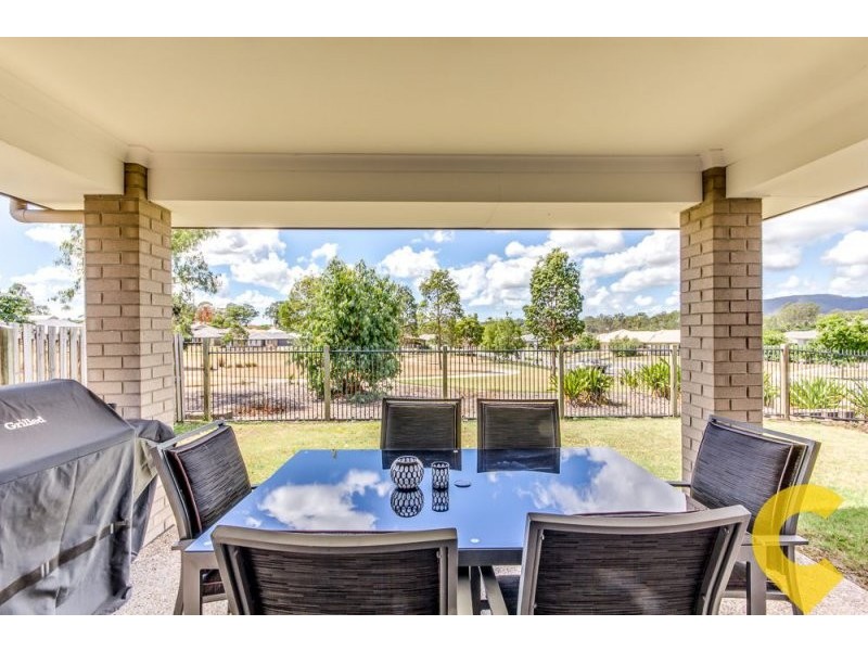 20 Parkview Street, Windaroo QLD 4207