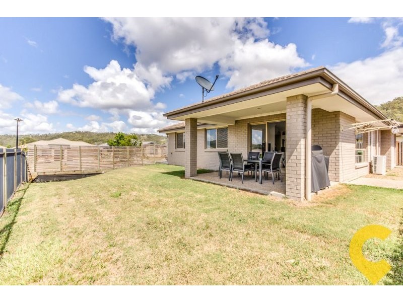20 Parkview Street, Windaroo QLD 4207