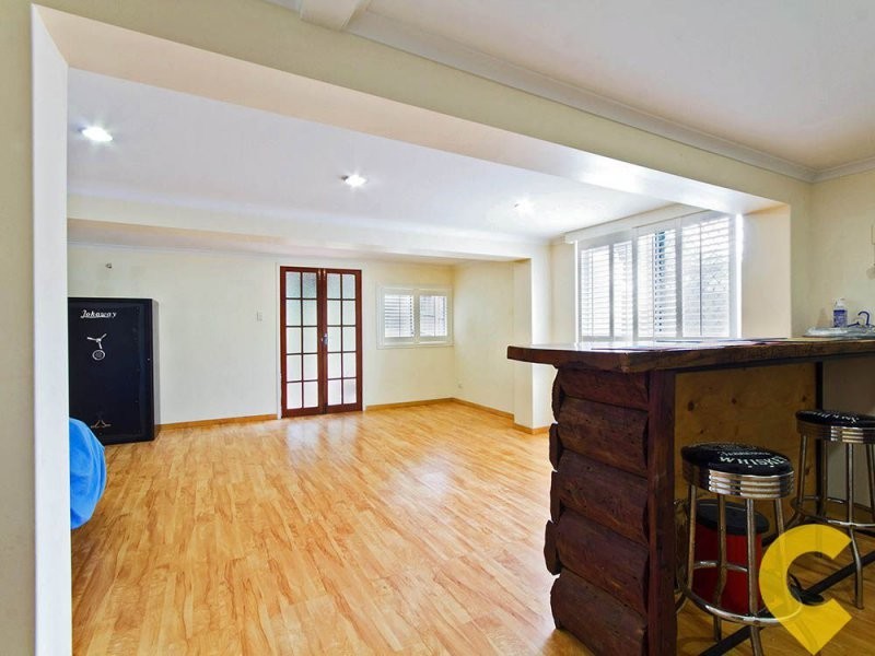 9 Keilar Court, Everton Hills QLD 4053