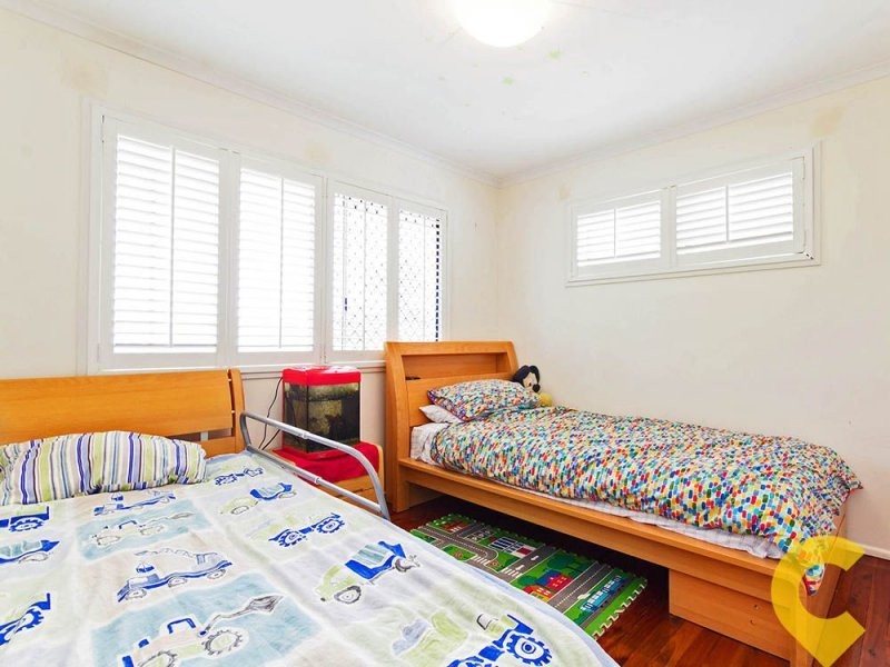 9 Keilar Court, Everton Hills QLD 4053