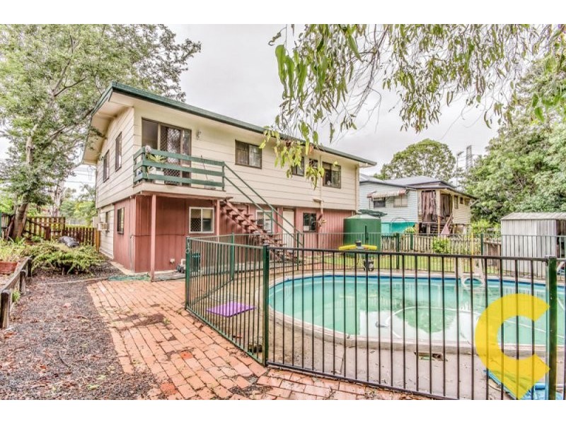 2c Thompson Street, Bundamba QLD 4304