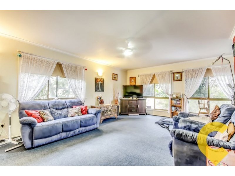 2c Thompson Street, Bundamba QLD 4304