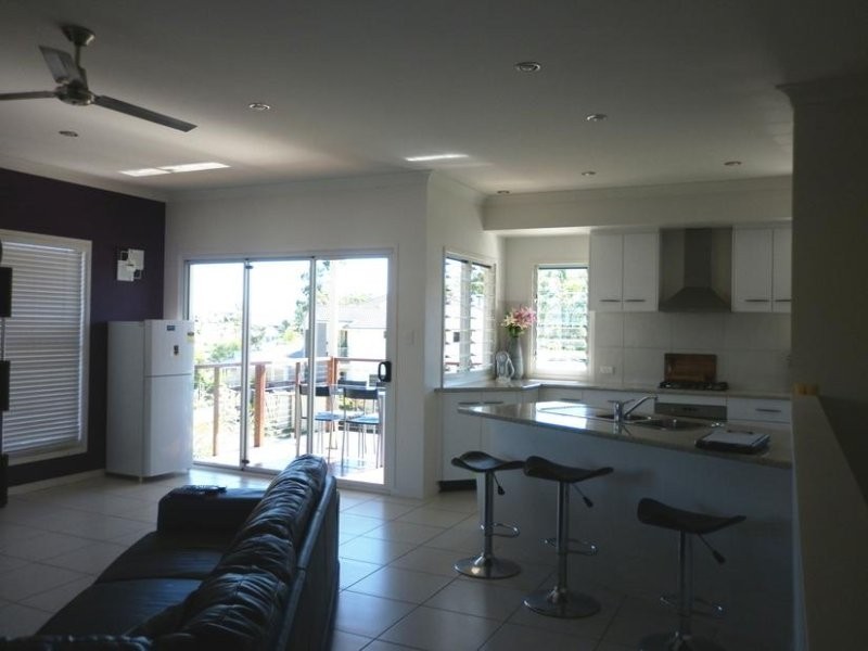 87 Lakes Entrance Drive, Springfield Lakes QLD 4300