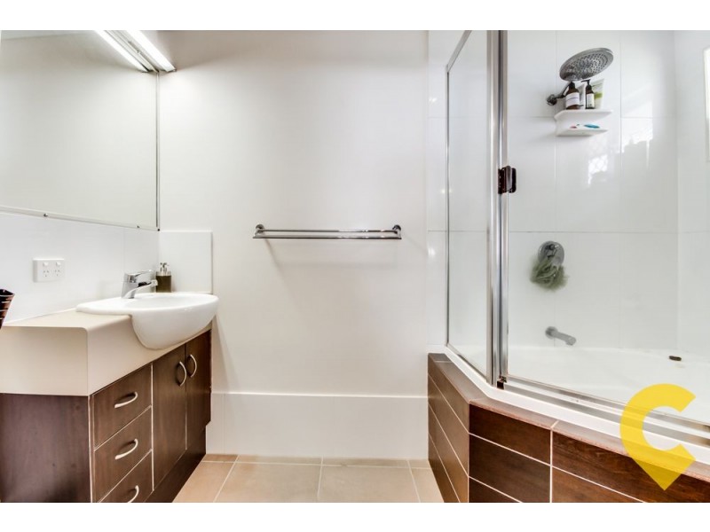 26 Elmwood Drive, Springfield Lakes QLD 4300