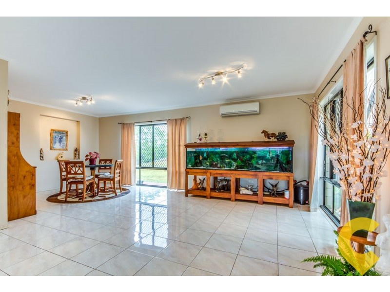 19 Anthony Court, Summerholm QLD 4341