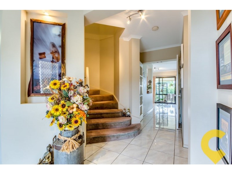 19 Anthony Court, Summerholm QLD 4341