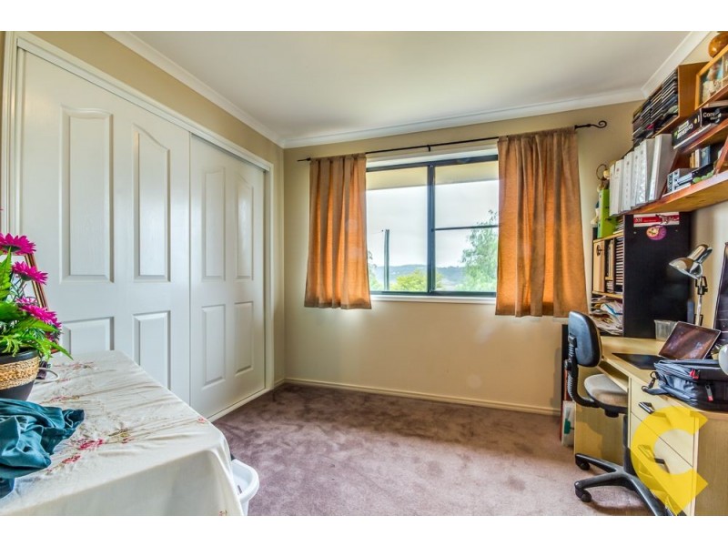 19 Anthony Court, Summerholm QLD 4341