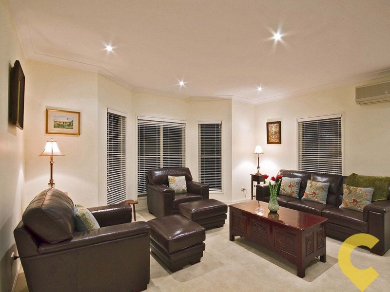 2 Rilatt Street, Wavell Heights QLD 4012