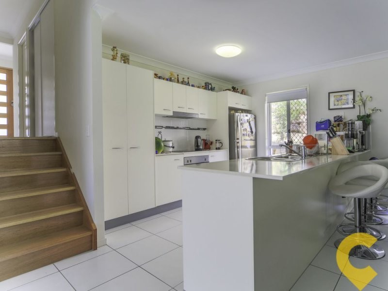 2 Conlan Court, Oxenford QLD 4210