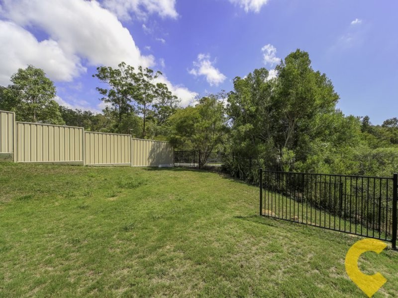 2 Conlan Court, Oxenford QLD 4210