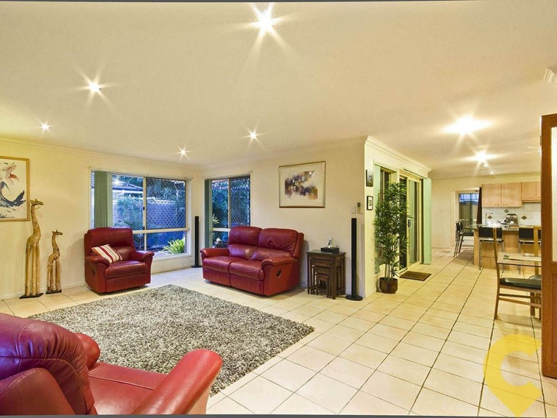 4 McConachie Court, Albany Creek QLD 4035