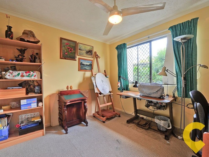 2/66 University Drive, Meadowbrook QLD 4131