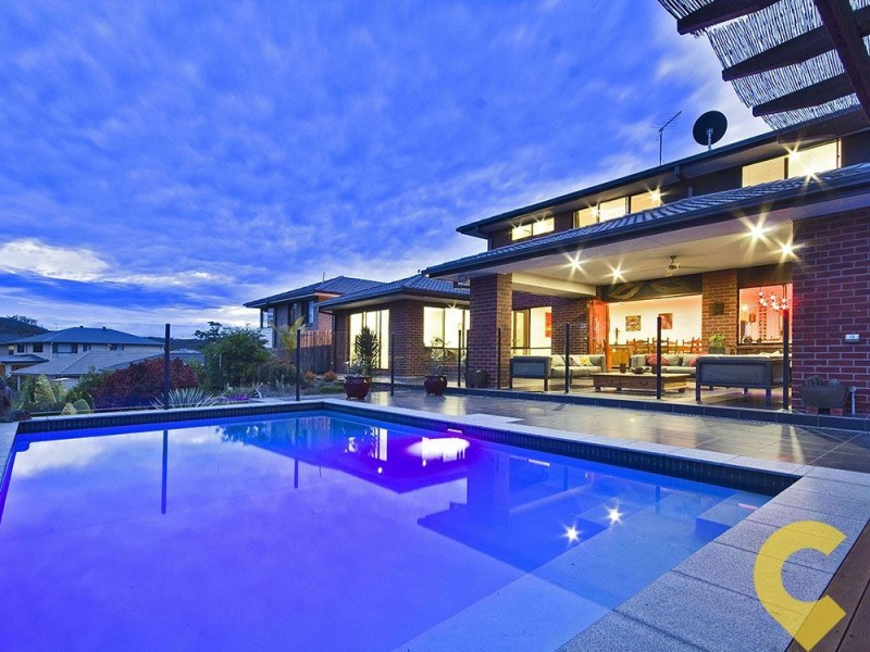 35 Kingfisher Drive, Upper Kedron QLD 4055