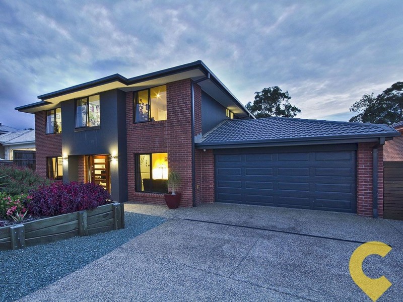 35 Kingfisher Drive, Upper Kedron QLD 4055