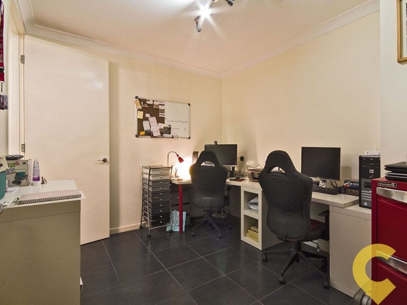 35 Kingfisher Drive, Upper Kedron QLD 4055