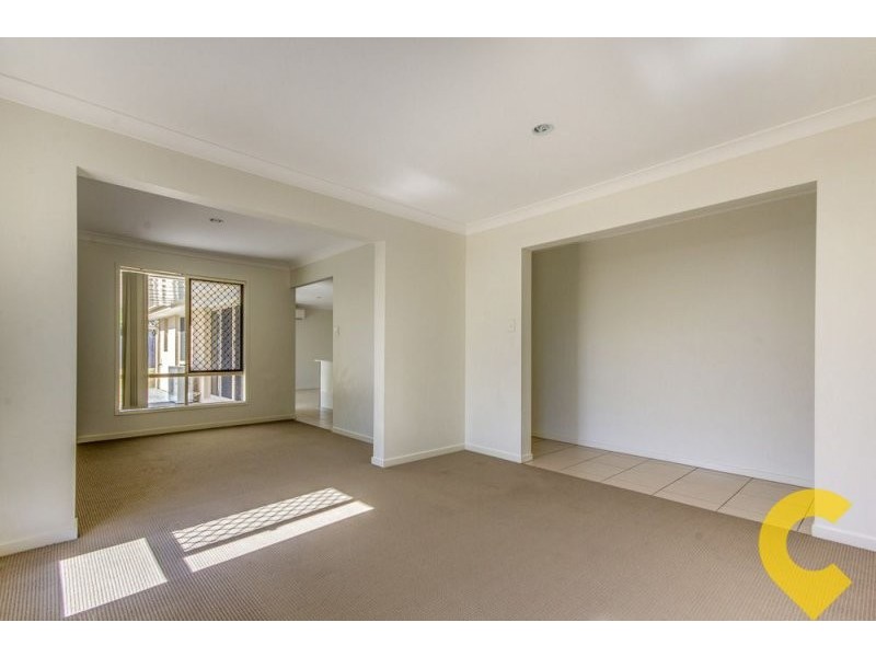 10 Lachlan Lane, Hillcrest QLD 4118