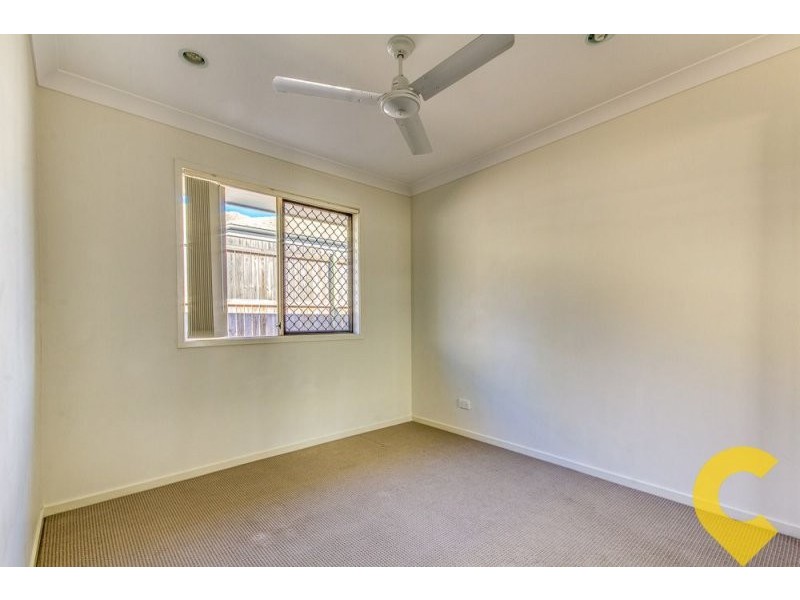 10 Lachlan Lane, Hillcrest QLD 4118