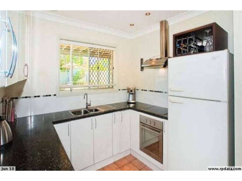 1 Inglis Street, Woody Point QLD 4019