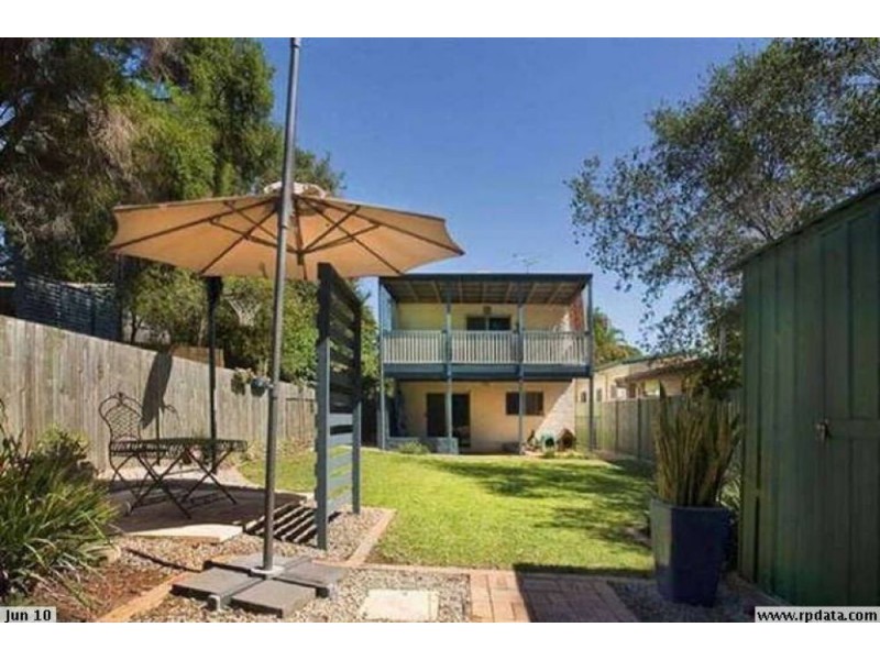 1 Inglis Street, Woody Point QLD 4019