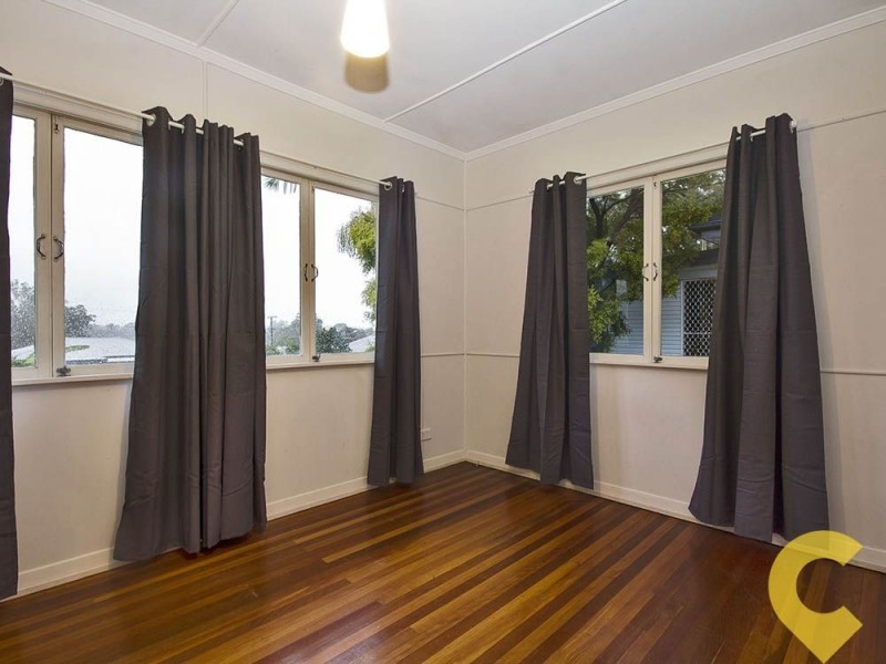 49 Basnett Street, Chermside West QLD 4032