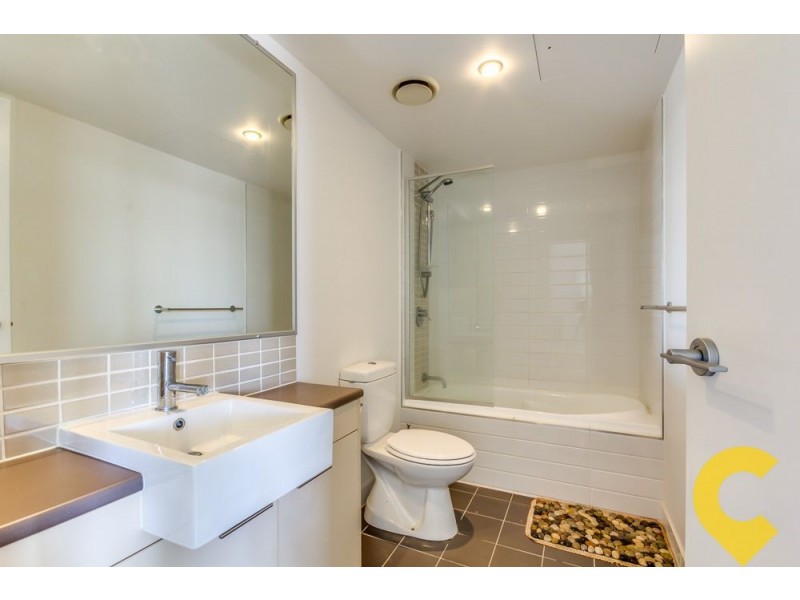 610/392 Hamilton Road, Chermside QLD 4032