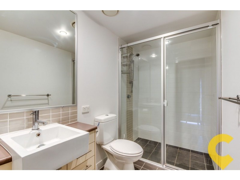 610/392 Hamilton Road, Chermside QLD 4032