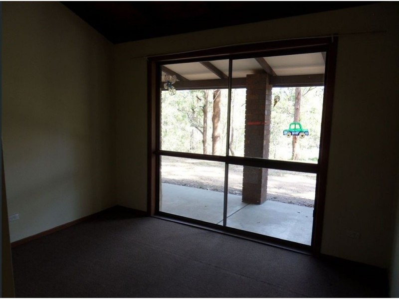 224 Eatons Crossing Road, Warner QLD 4500