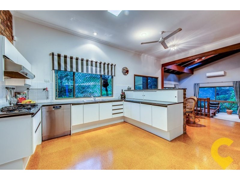 21 Lemm Street, Everton Hills QLD 4053