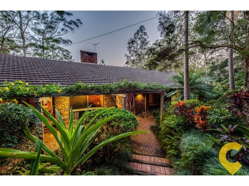 21 Lemm Street, Everton Hills QLD 4053