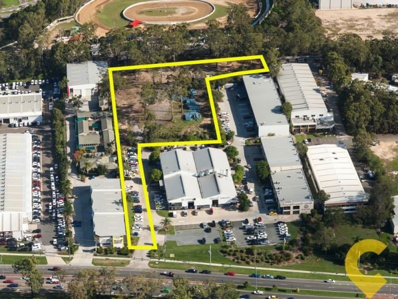 354 Brisbane Road, Arundel QLD 4214