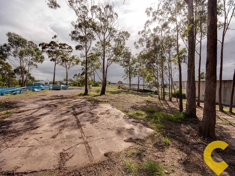 354 Brisbane Road, Arundel QLD 4214