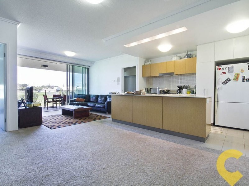 220/20 Egmont Street, Sherwood QLD 4075