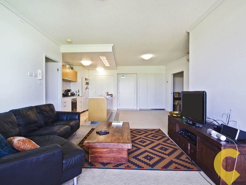 220/20 Egmont Street, Sherwood QLD 4075
