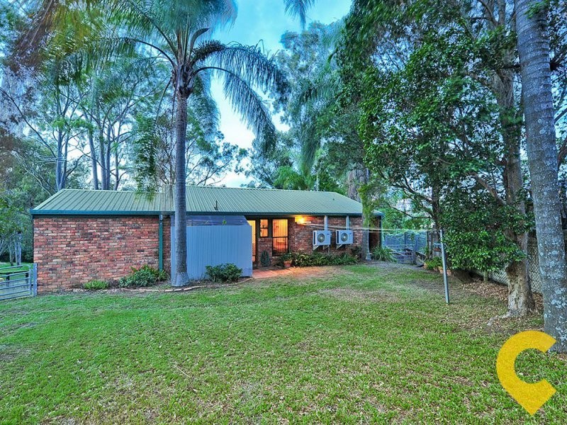 8 Parton Street, Stafford Heights QLD 4053