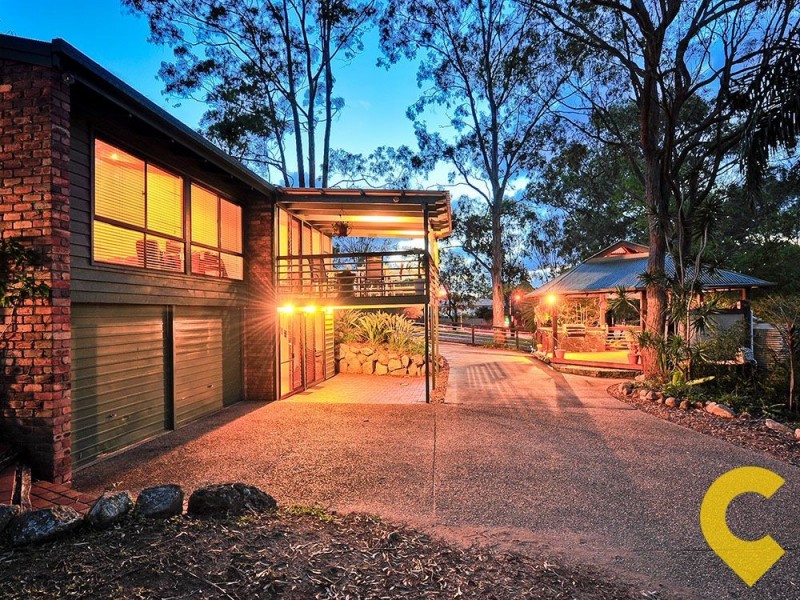 8 Parton Street, Stafford Heights QLD 4053