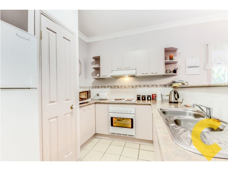 24 Glasshouse Crescent, Forest Lake QLD 4078