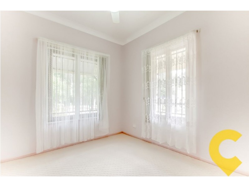 24 Glasshouse Crescent, Forest Lake QLD 4078