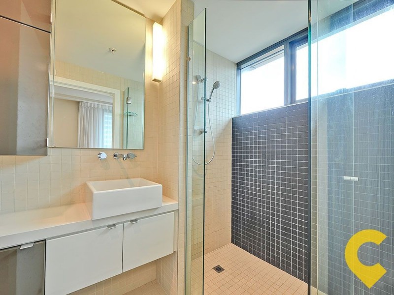 802/109 Astor Terrace, Spring Hill QLD 4000