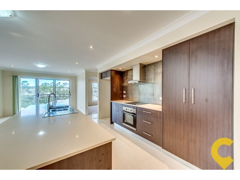 4 Kirkwood Terrace, Springfield Lakes QLD 4300