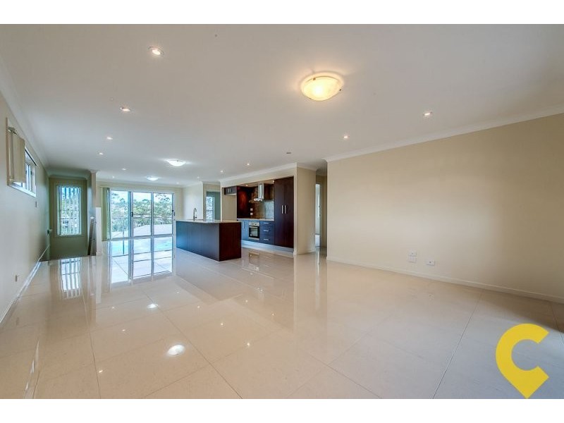 4 Kirkwood Terrace, Springfield Lakes QLD 4300