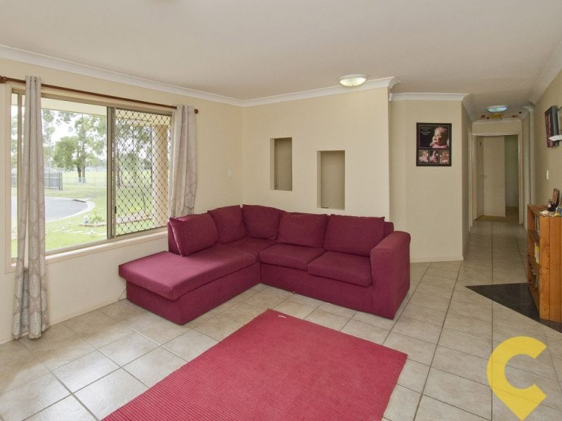 12 Melanie Court, Deception Bay QLD 4508