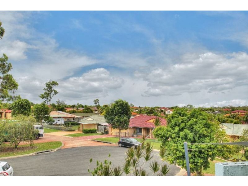 17 Maryland Place, Parkinson QLD 4115