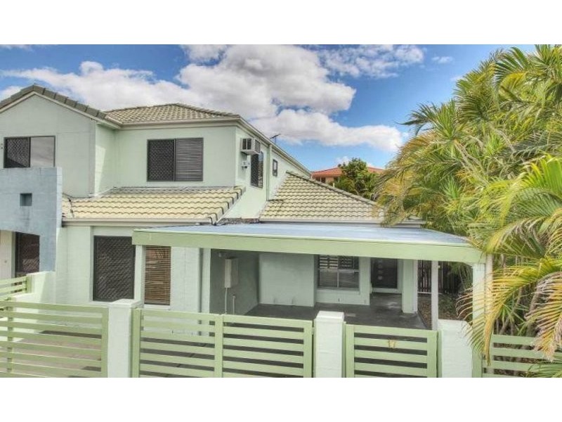 17 Maryland Place, Parkinson QLD 4115